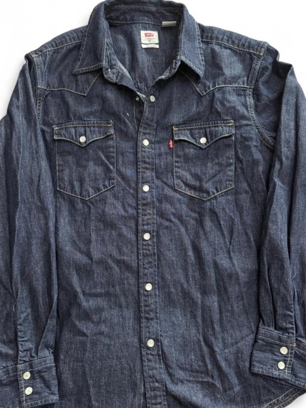 Men's Levi's Standard Fit Long Sleeve Dark Wash Denim Western Shirt Size Medium